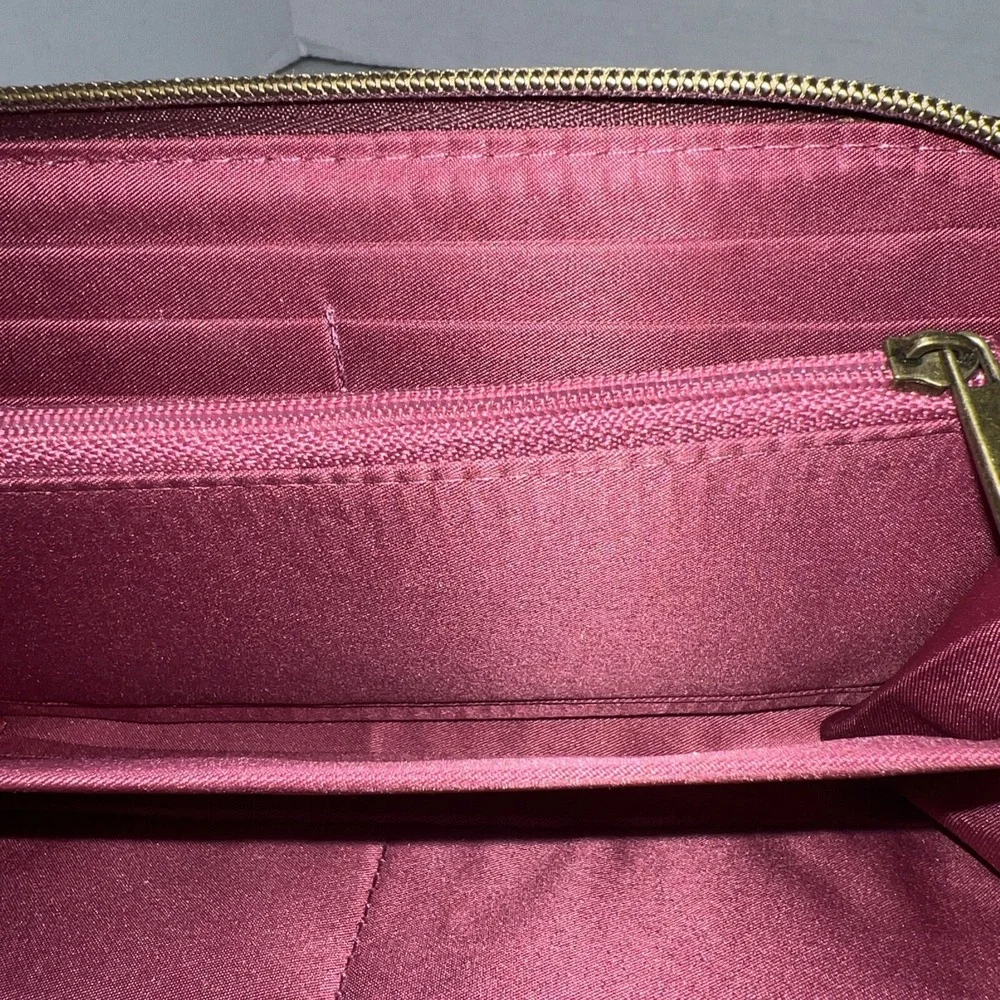 Travelon Wallet Women Clutch MaroonFloral Nylon Zip Around Accordion Bifold